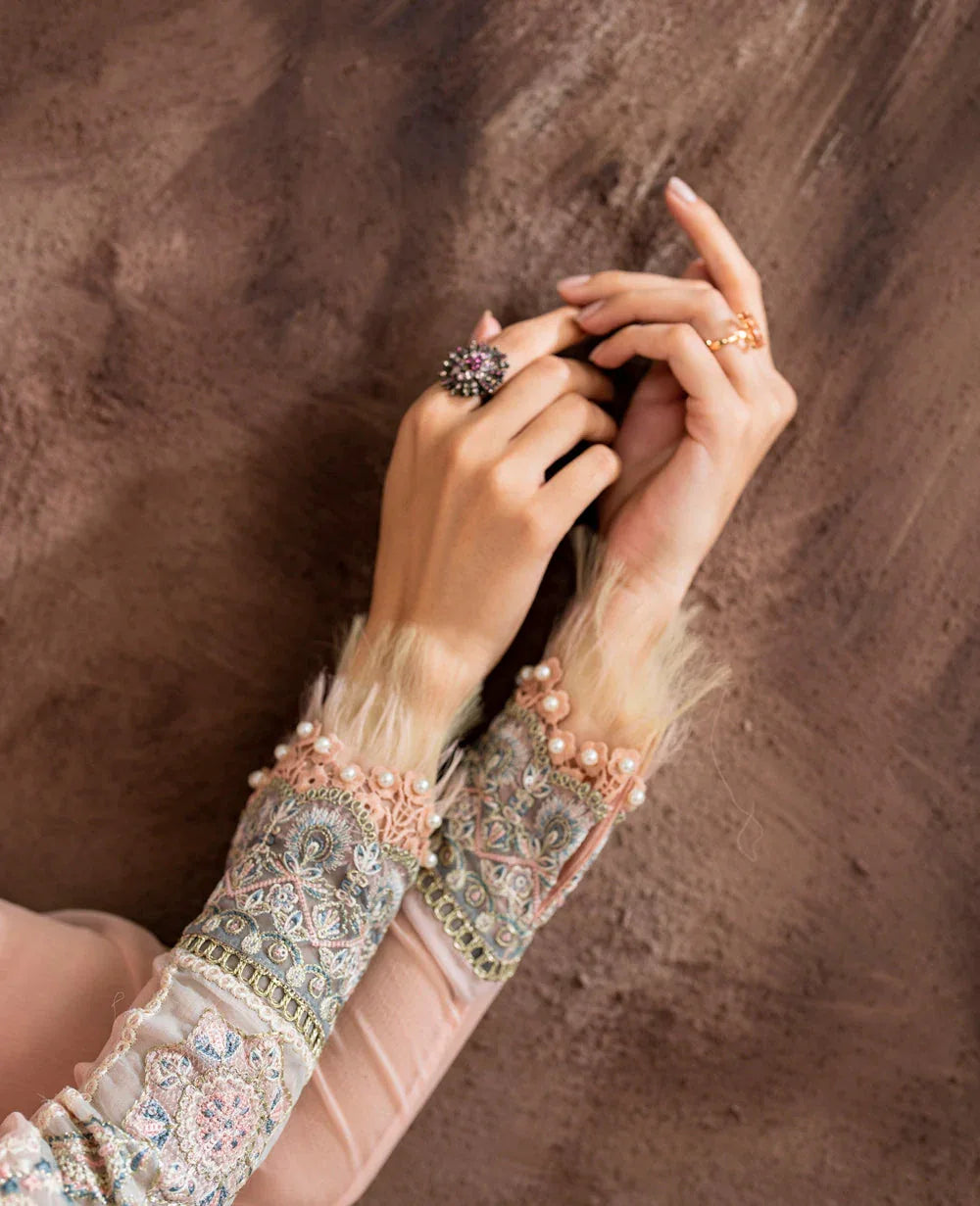 Xenia Formals | Raahi Luxury Formals | MODISH - Rang-e-Khaas