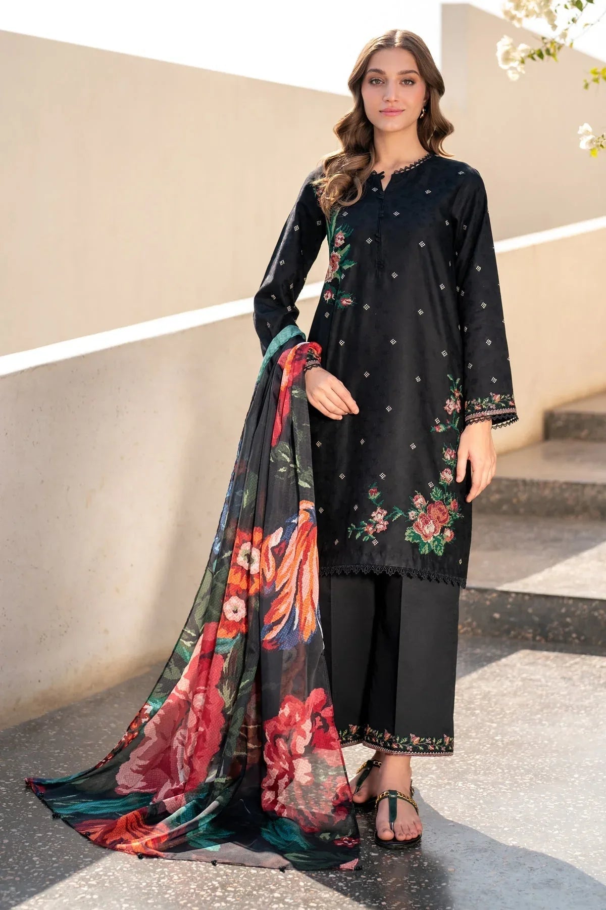 Xenia Formals | Summer Away 25 | DEN - Rang-e-Khaas