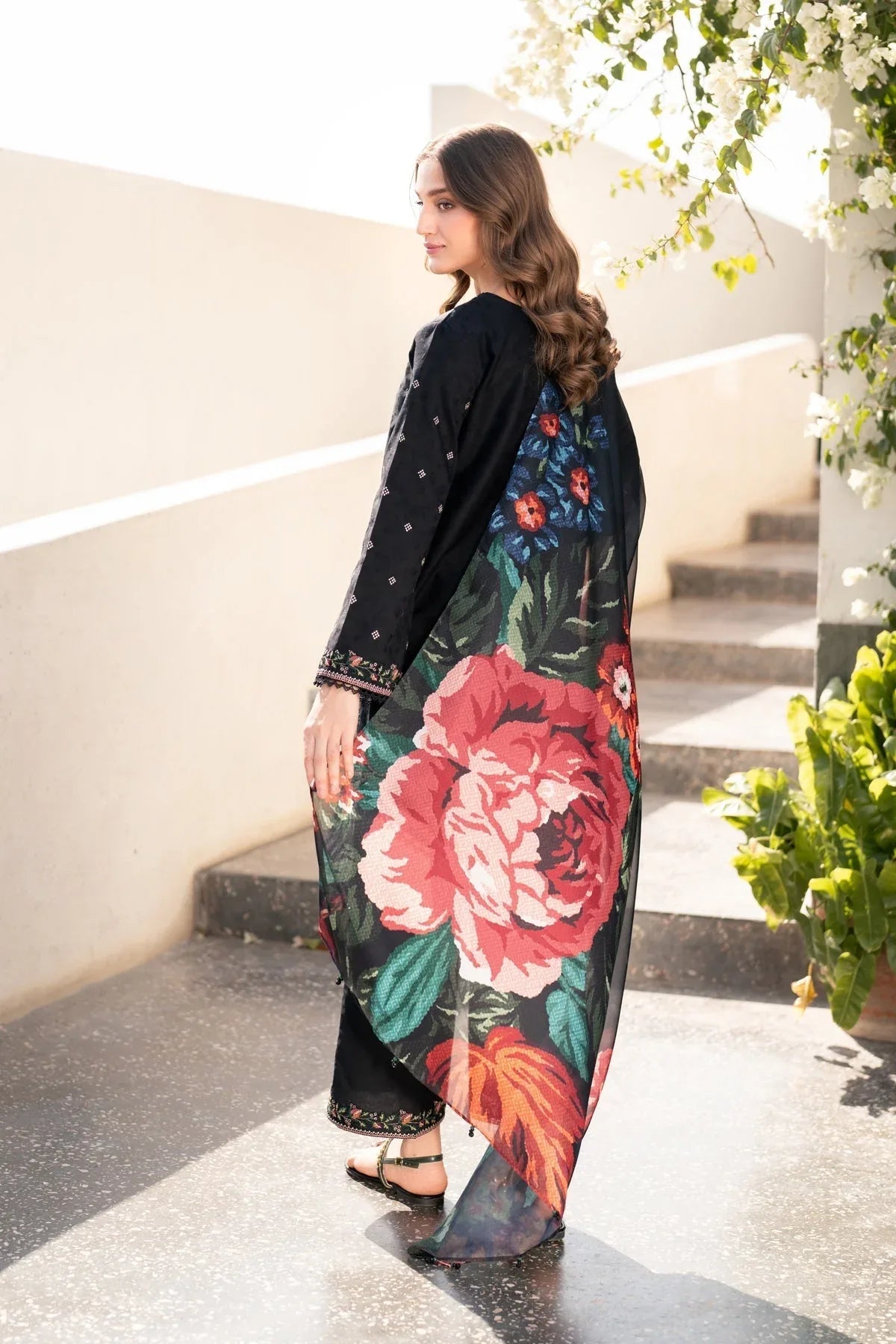 Xenia Formals | Summer Away 25 | DEN - Rang-e-Khaas