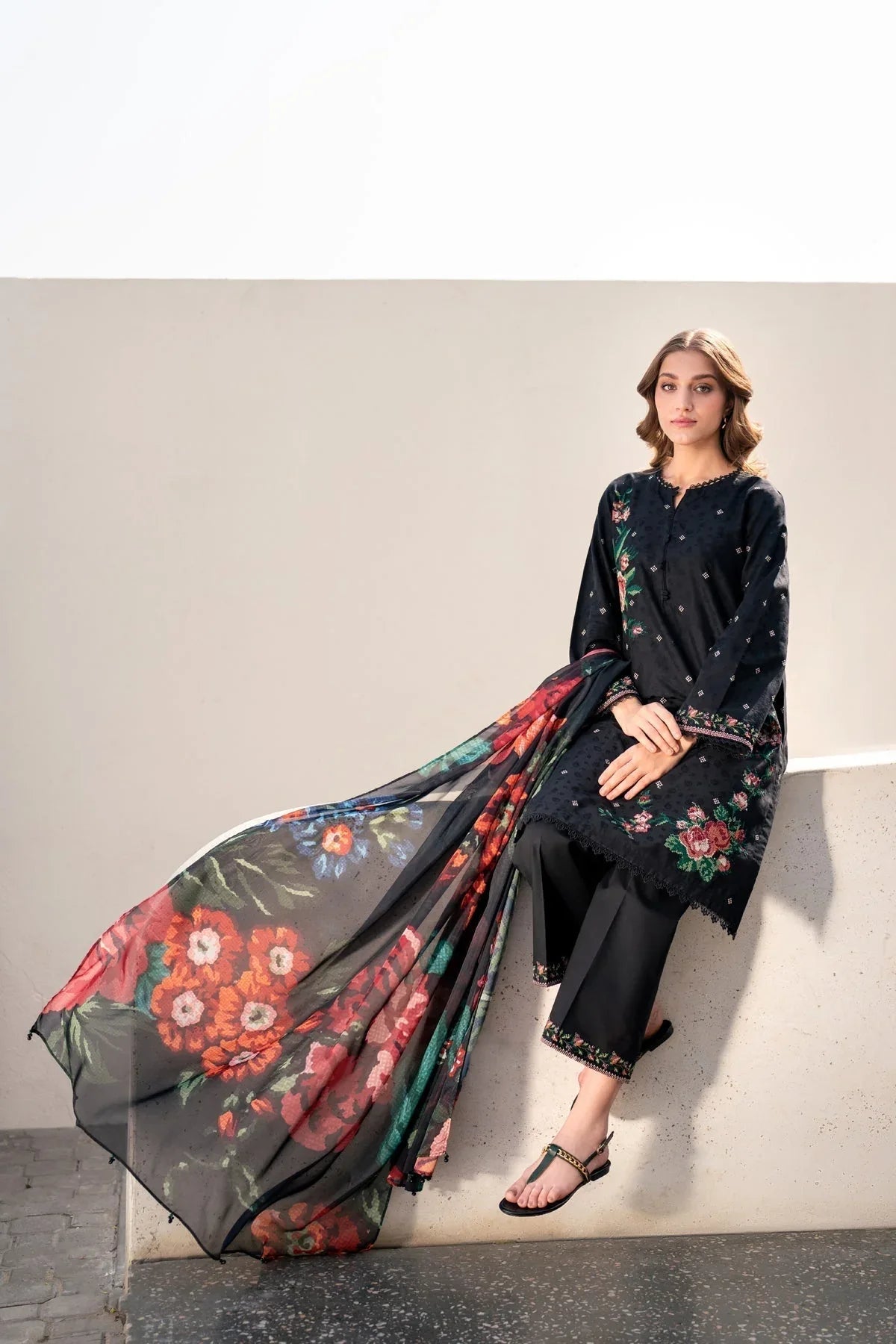 Xenia Formals | Summer Away 25 | DEN - Rang-e-Khaas