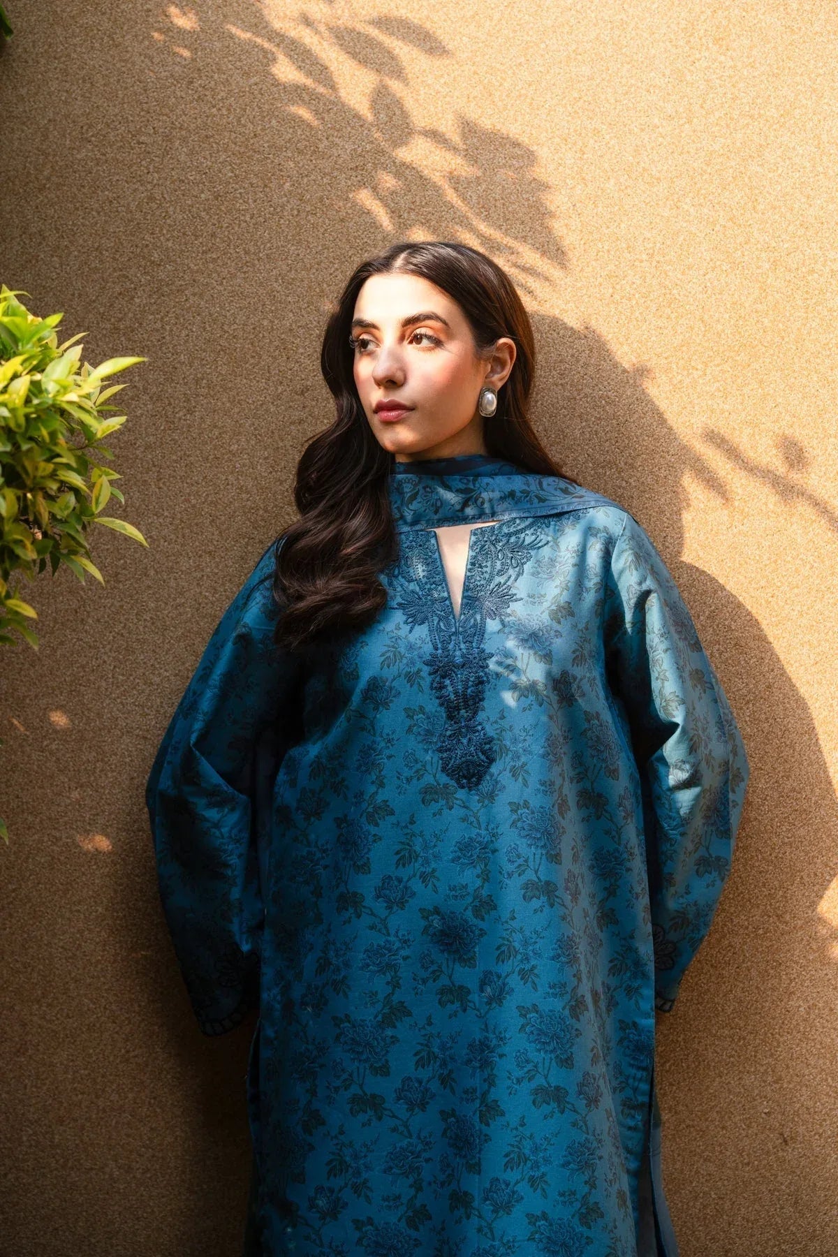 Xenia Formals | Summer Away 25 | ELLIS-A - Rang-e-Khaas