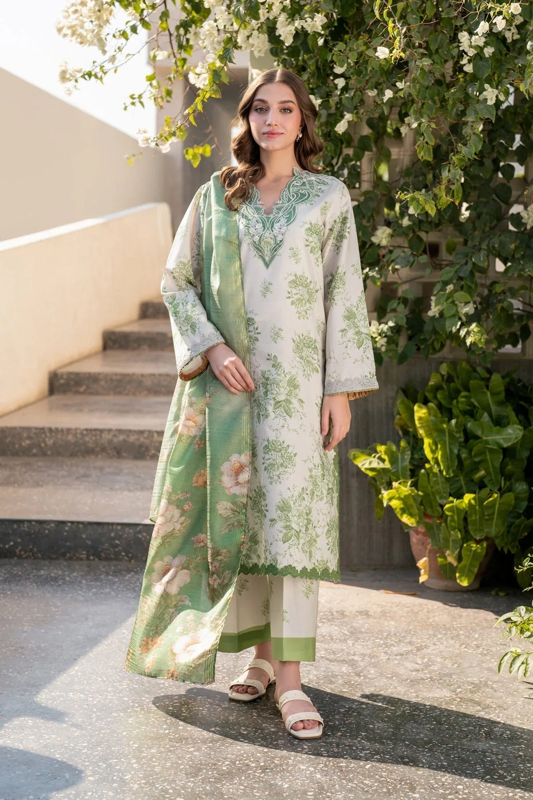 Xenia Formals | Summer Away 25 | MOSS - Rang-e-Khaas