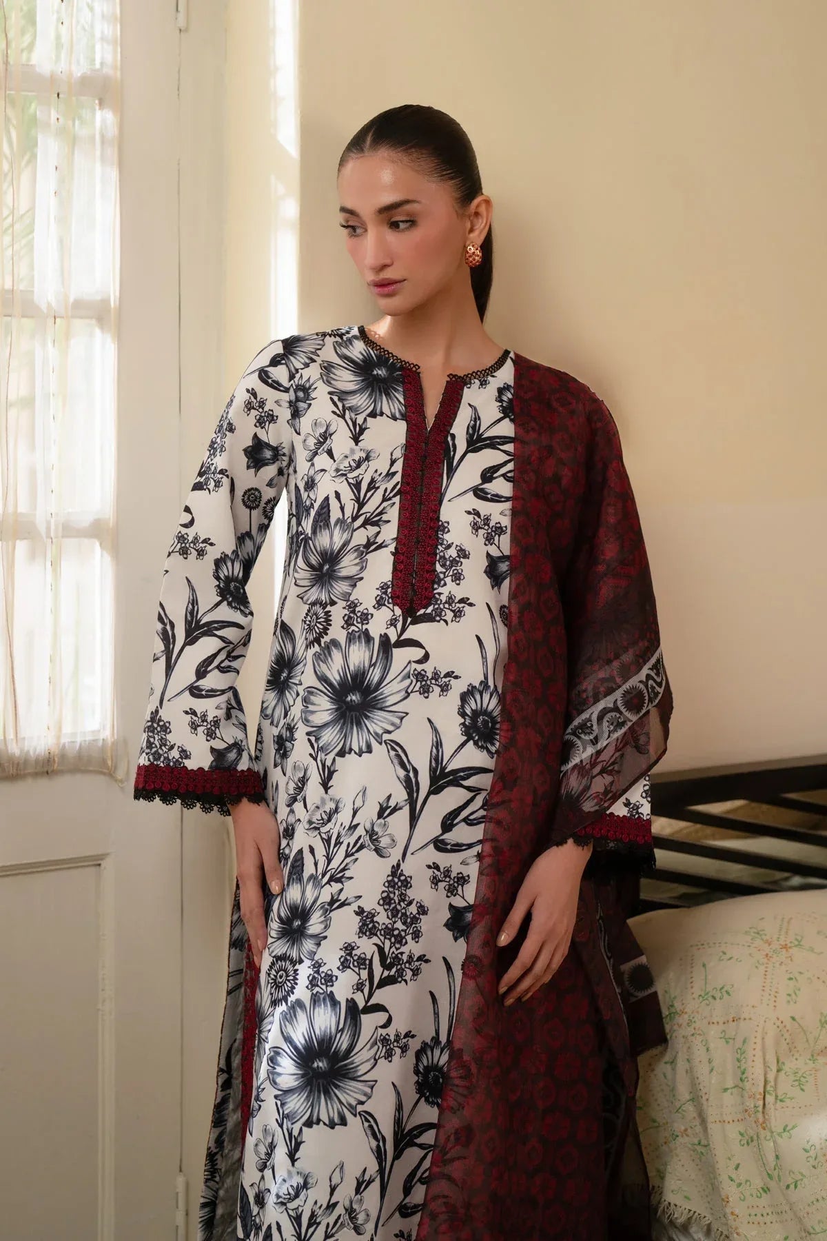 Xenia Formals | Summer Away 25 | PIERRE - Rang-e-Khaas