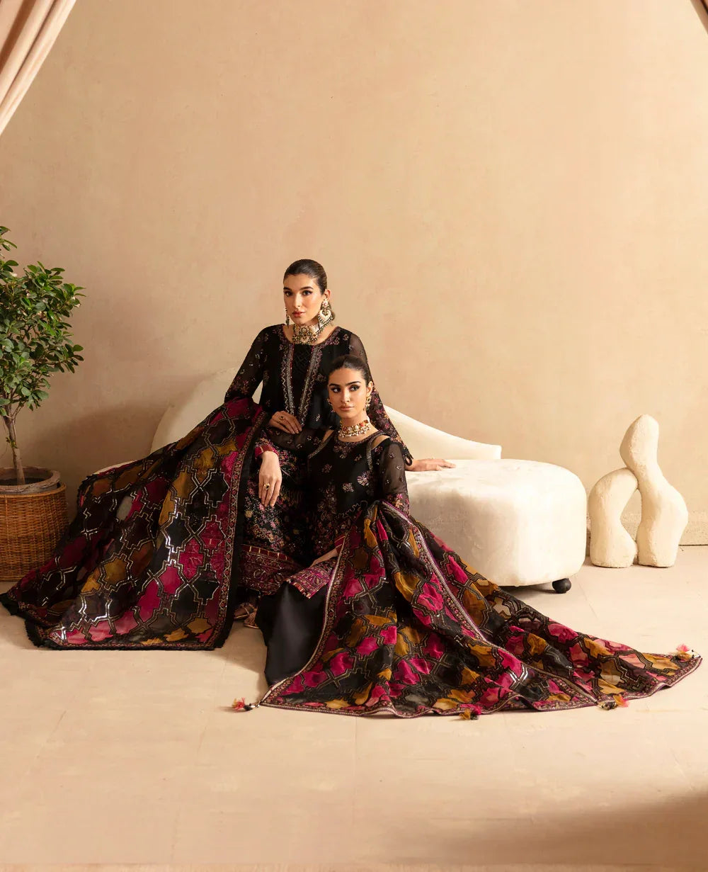 Xenia Formals | Yesfir 24 | Kaneel - Rang-e-Khaas