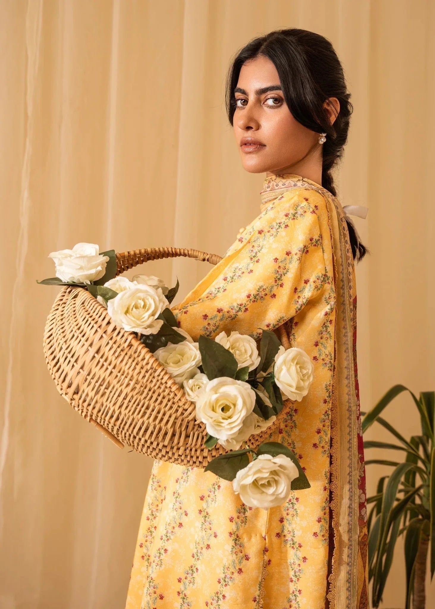 Nureh | Shades of Winter | ALARA (AZ-07) - Rang-e-Khaas