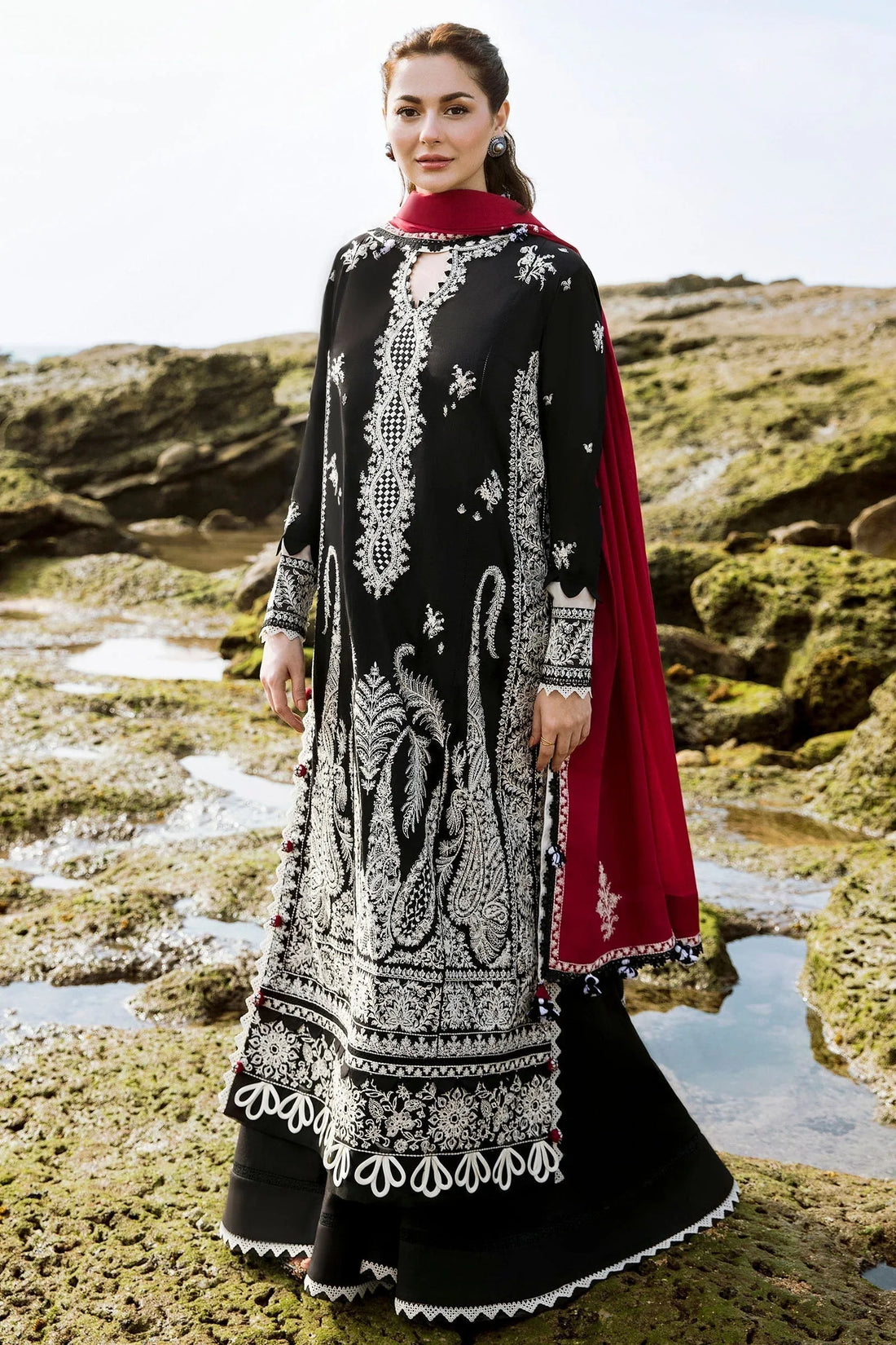 ZAHA LUXURY LAWN ISKELE (ZL23-01 A) - Rang-e-Khaas
