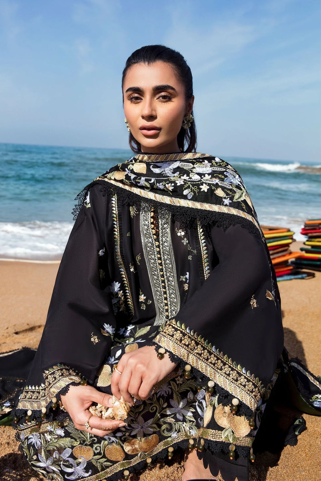ZAHA LUXURY LAWN LEYA (ZL23-07 B) - Rang-e-Khaas