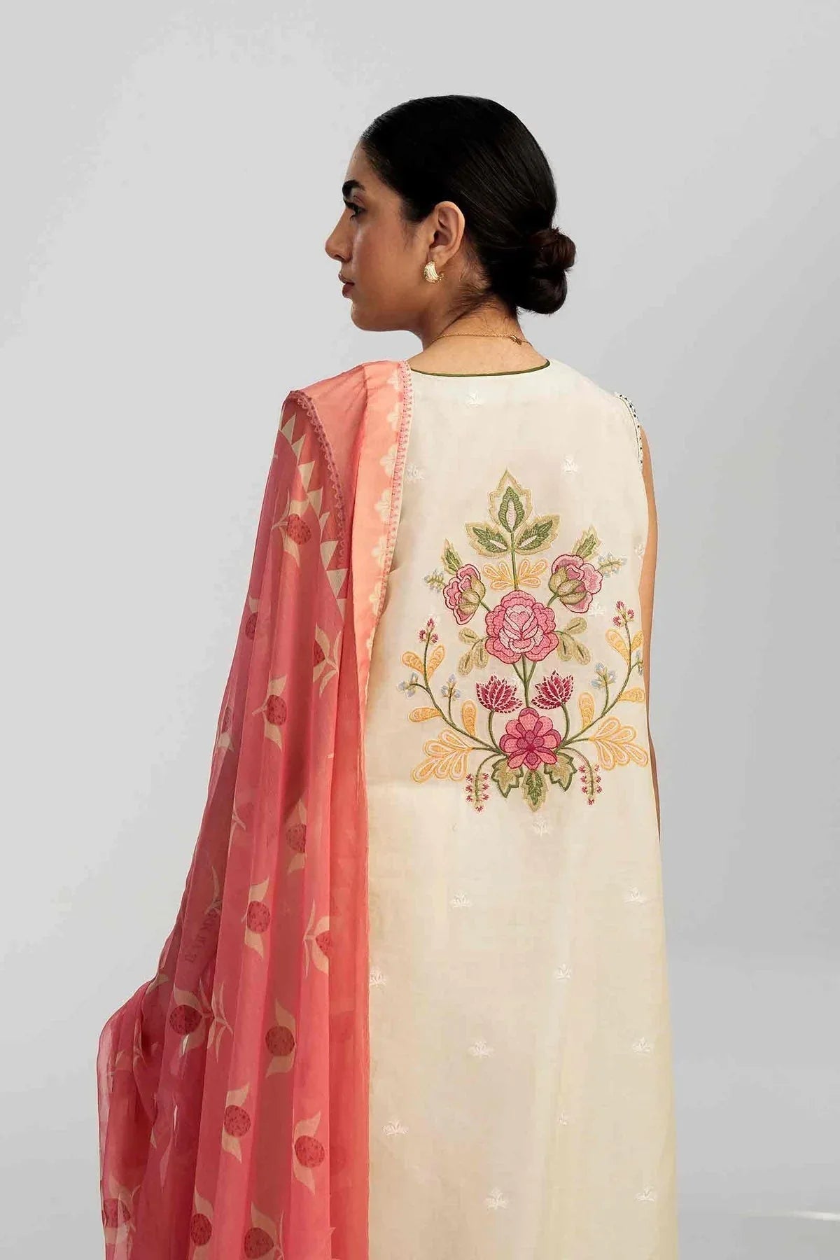 ZARA SHAHJAHAN COCO LAWN COLLECTION 2023 Z23-7A - Rang-e-Khaas