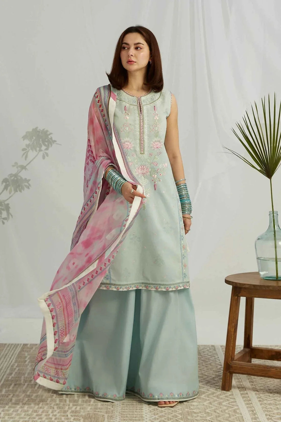 ZARA SHAHJAHAN-ZCE23-8B-COCO LAWN VOLUME ll 2023 - Rang-e-Khaas