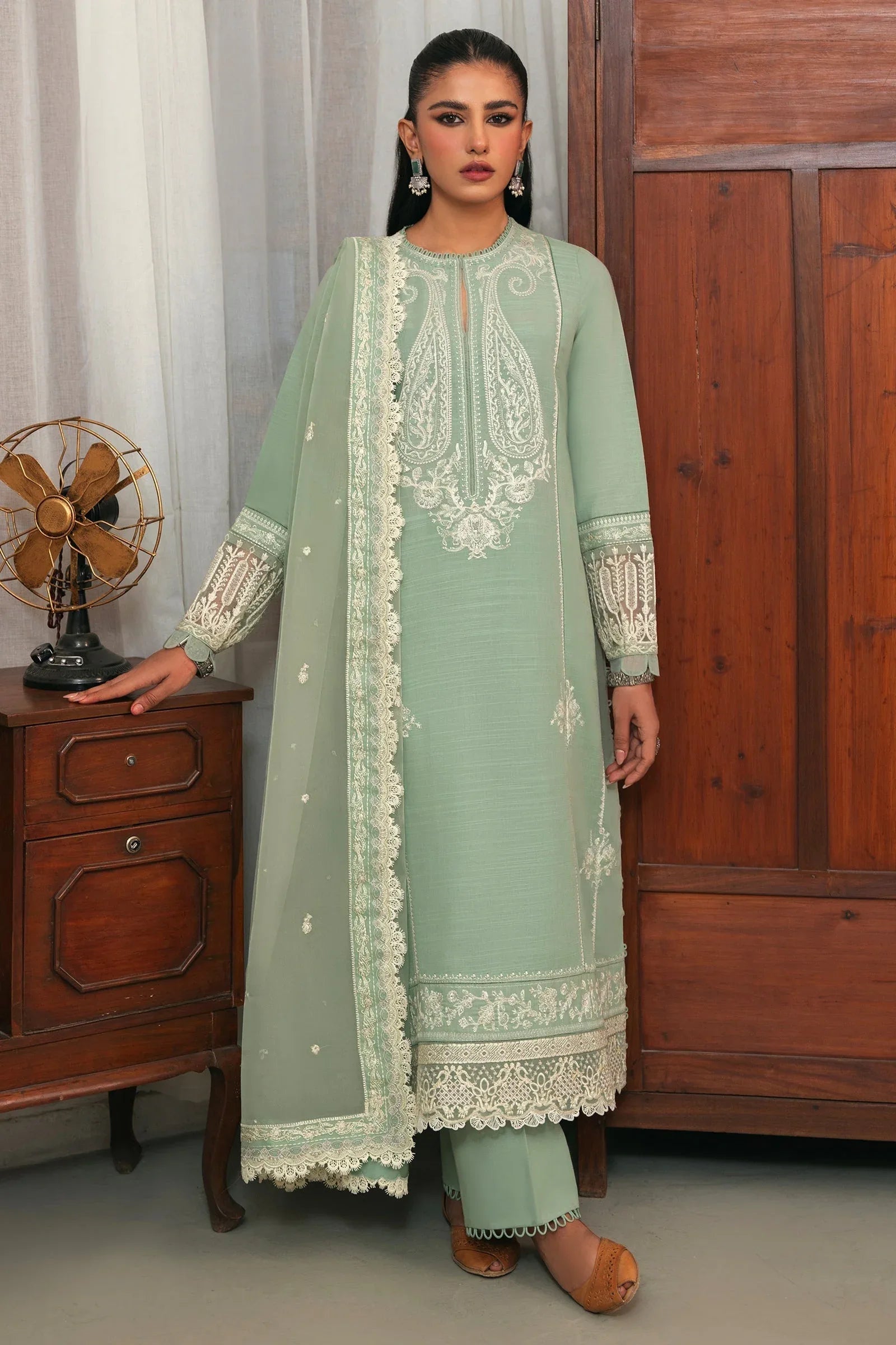 Zaha | Aangan Ready to Wear | CHANDNI (ZRW-20904) - Rang-e-Khaas