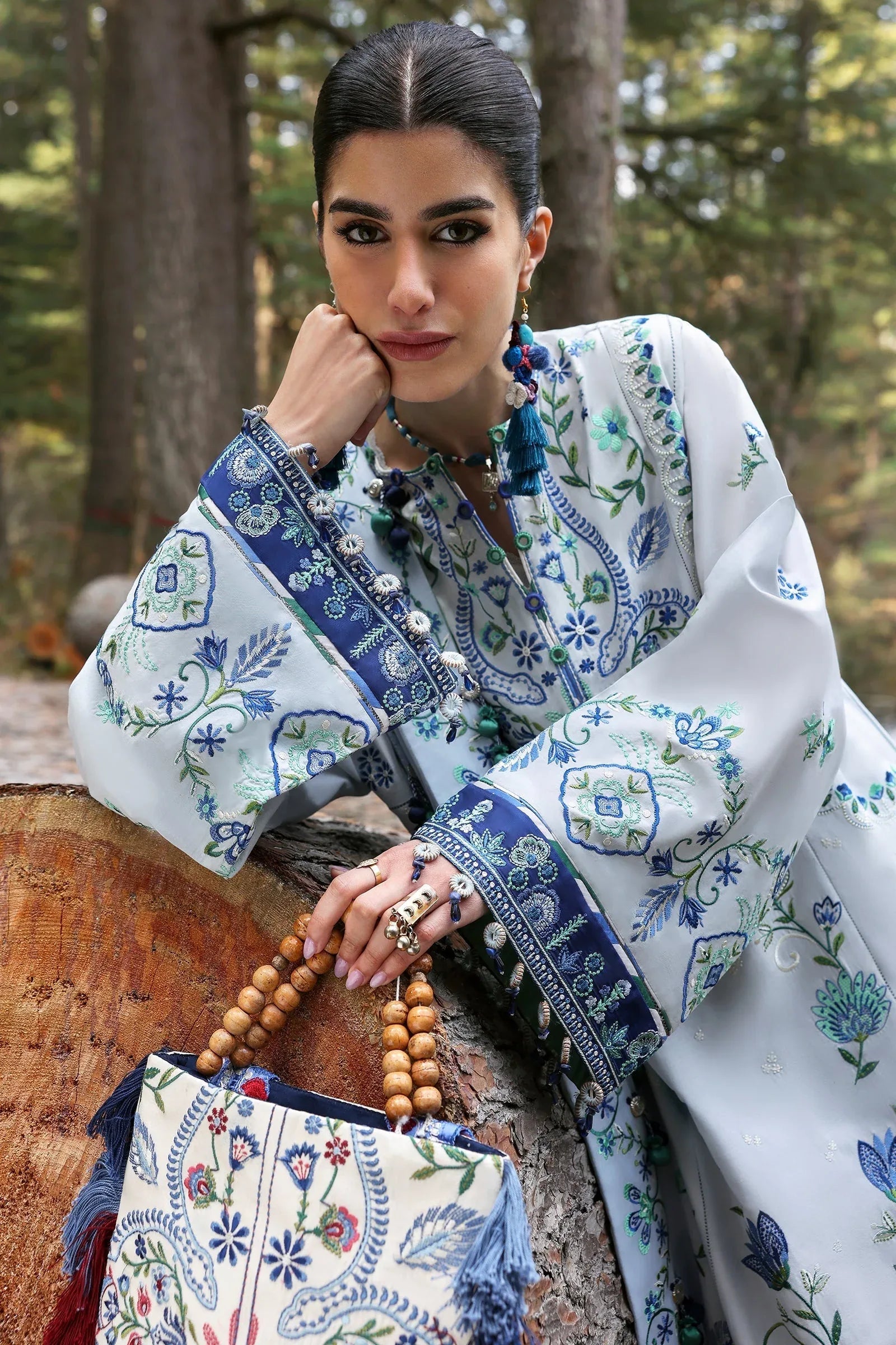 Zaha | Lawn 25 | KASHUR (ZL25-11 A) - Rang-e-Khaas