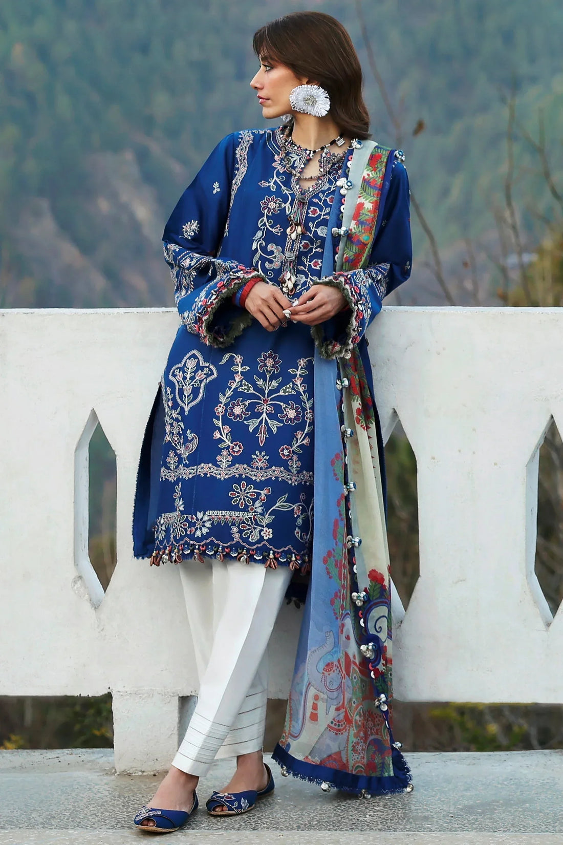 Zaha | Lawn 25 | MAYA (ZL25-15 B) - Rang-e-Khaas