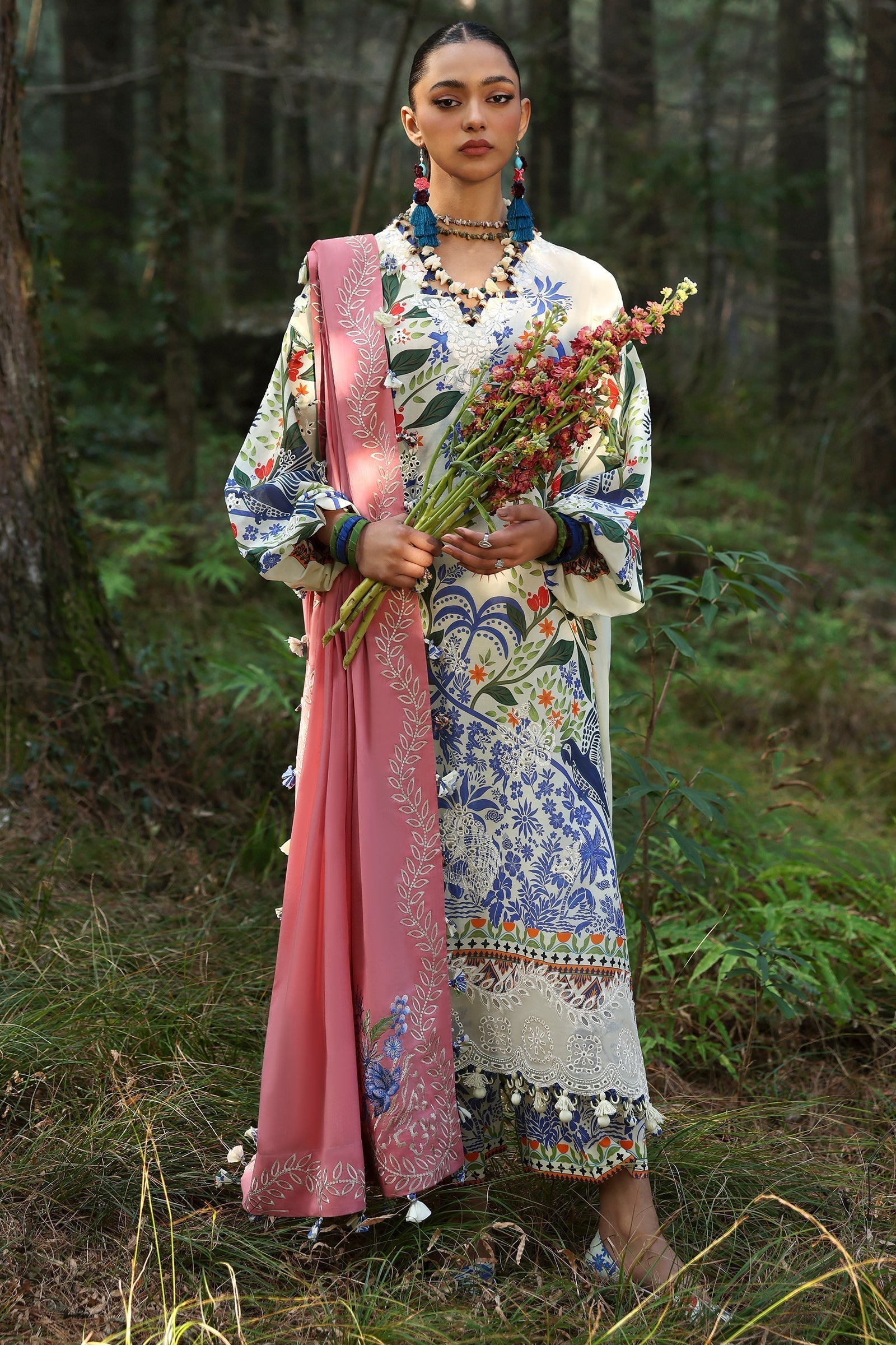 Zaha | Lawn 25 | WHITE SOLANA (ZL25-03 B) - Rang-e-Khaas