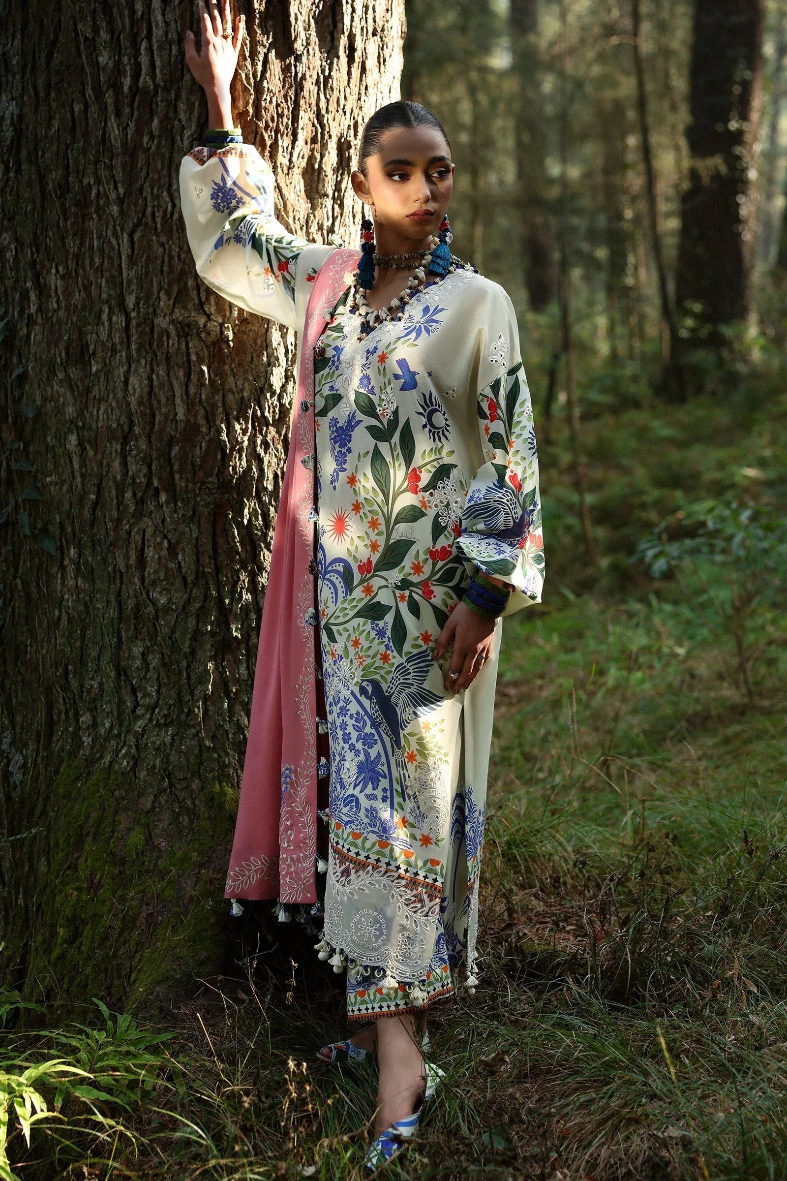 Zaha | Lawn 25 | WHITE SOLANA (ZL25-03 B) - Rang-e-Khaas