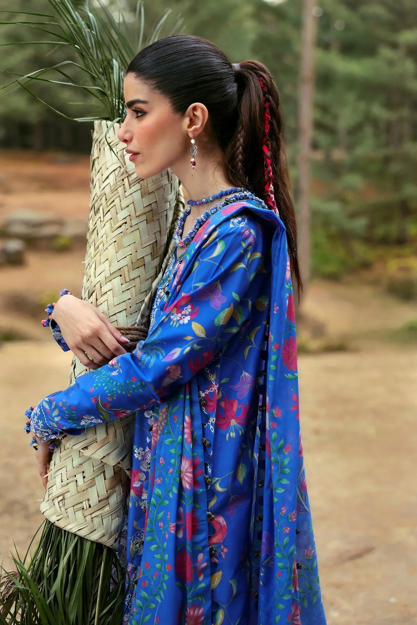 Zaha | Lawn 25 | ZAYANA (ZL25-01 B) - Rang-e-Khaas