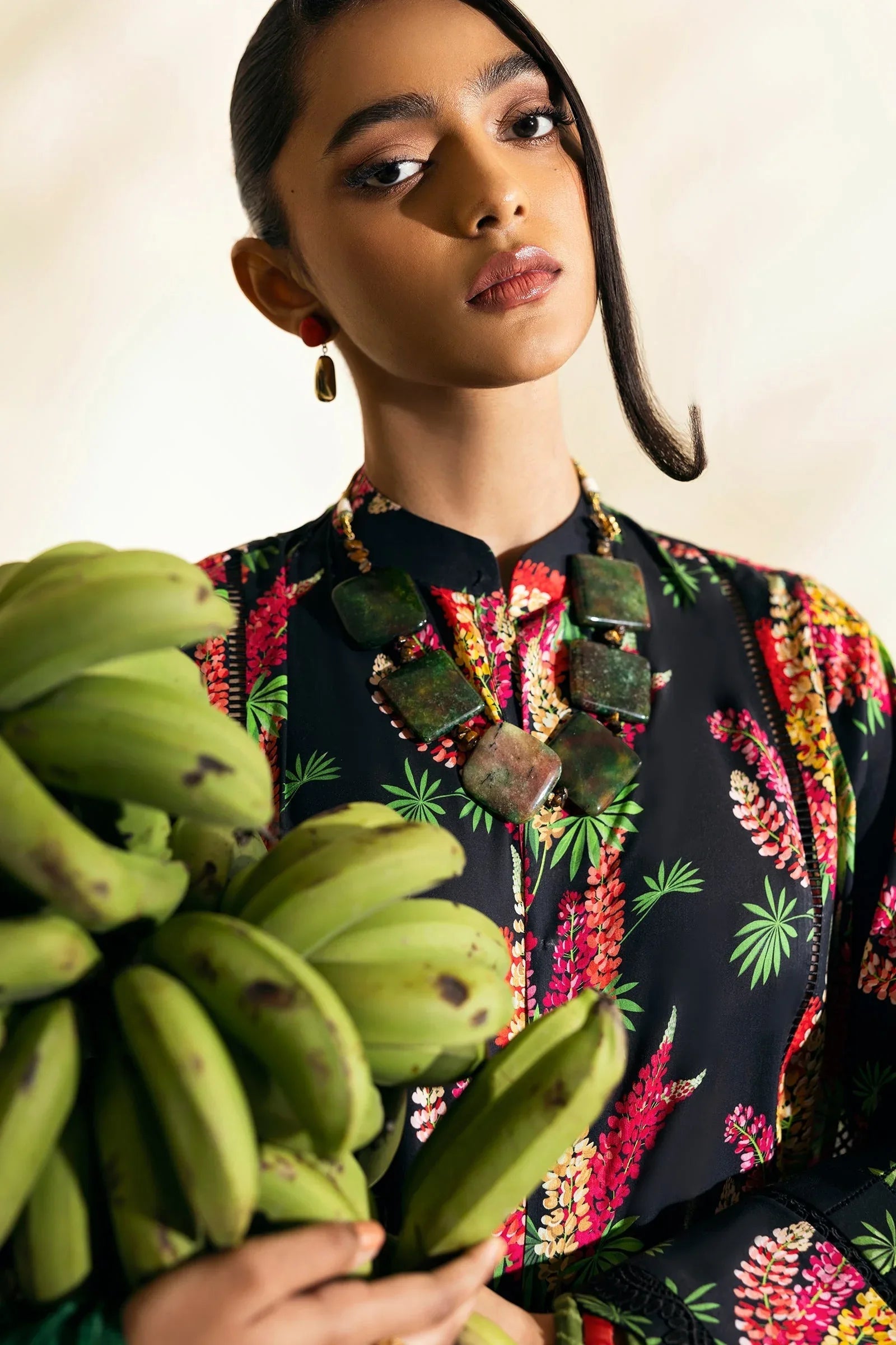 Zaha | Pop RTW | PALMIS - Rang-e-Khaas