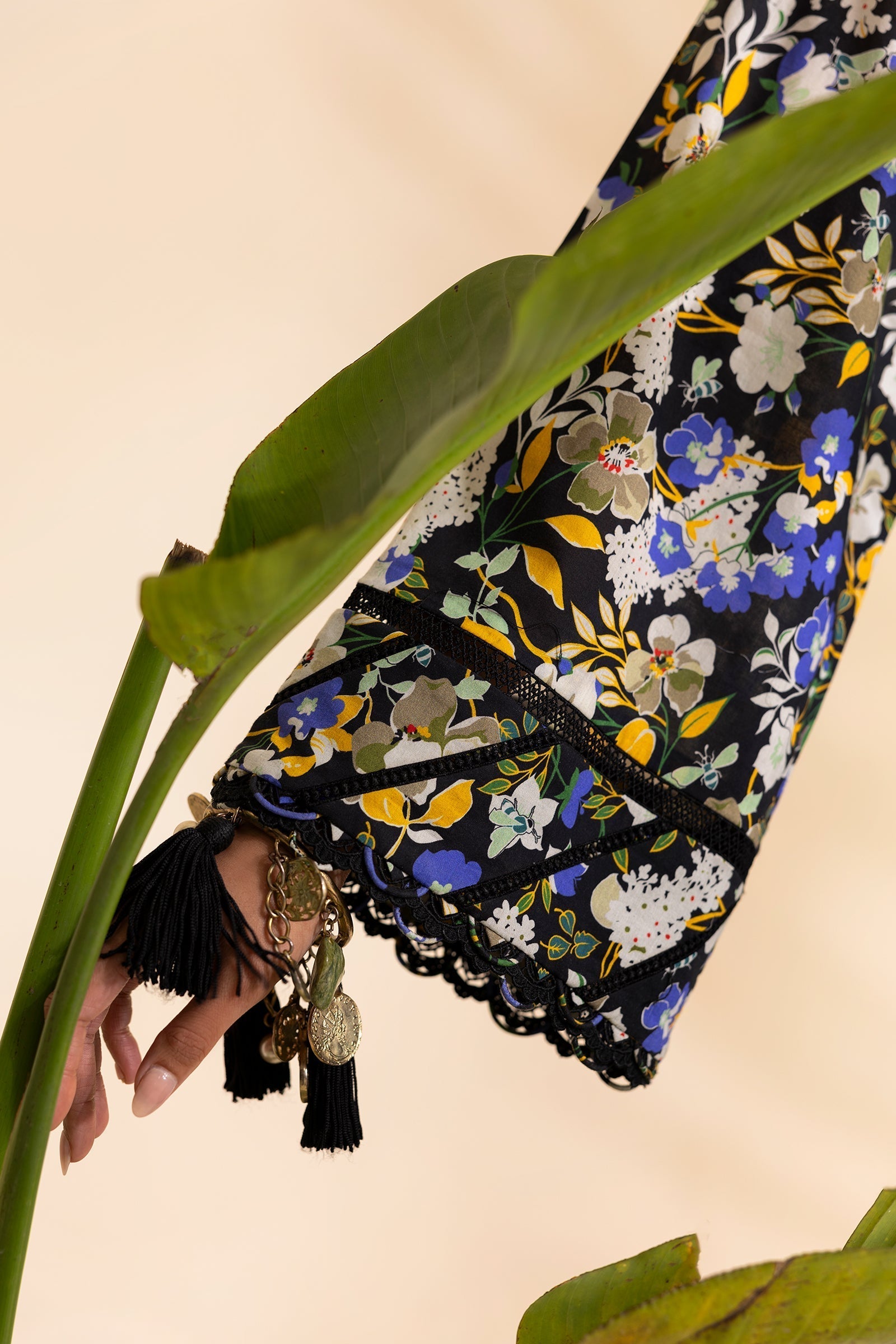 Zaha | Pop RTW | SOLEO - Rang-e-Khaas