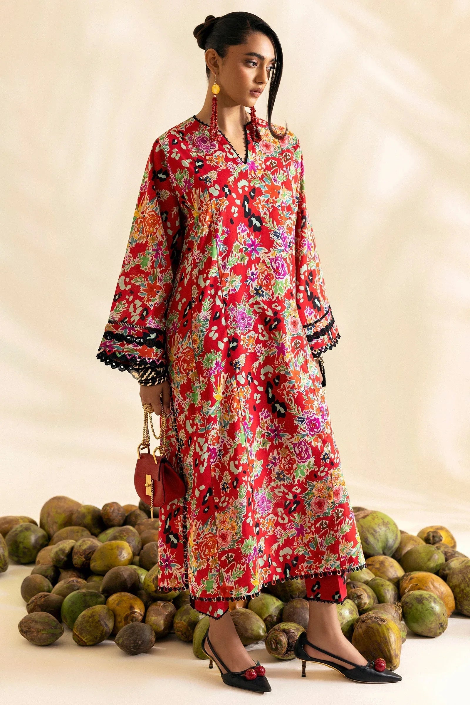 Zaha | Pop RTW | TIERRA - Rang-e-Khaas