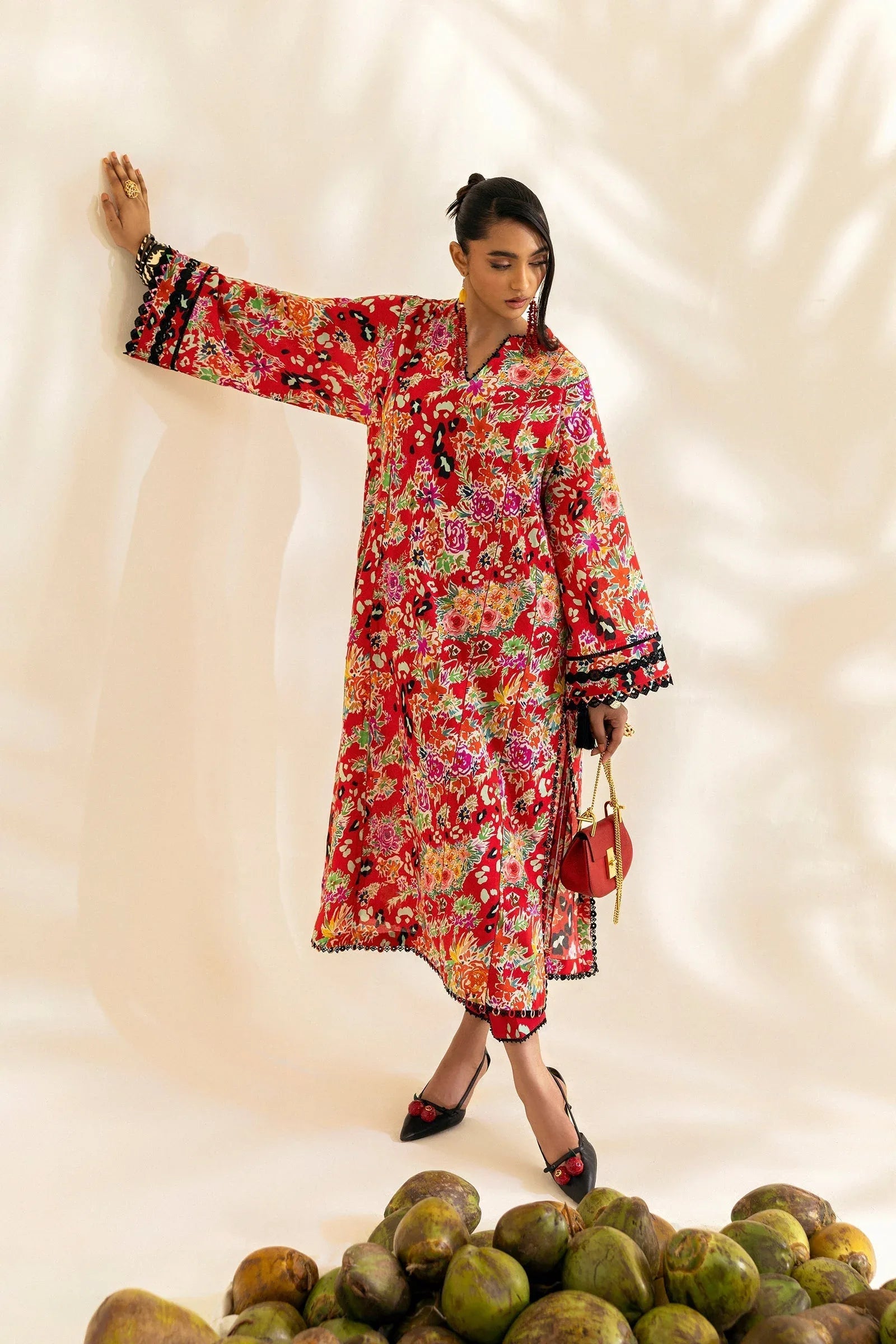 Zaha | Pop RTW | TIERRA - Rang-e-Khaas