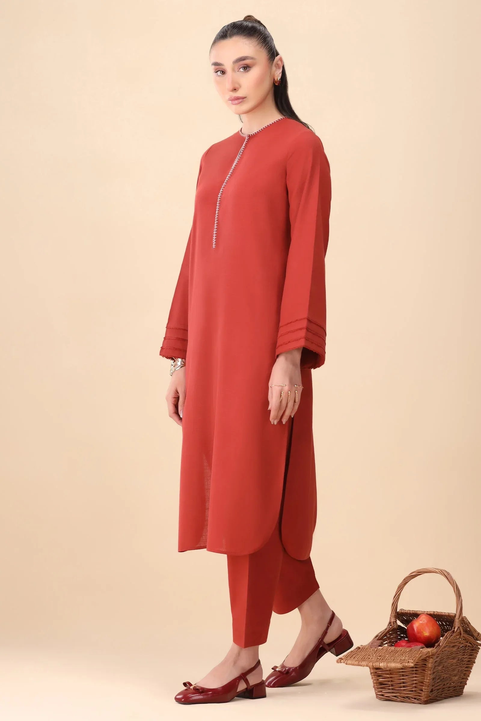 Zaha | Staples | AMBER (ZRW-21367) - Rang-e-Khaas