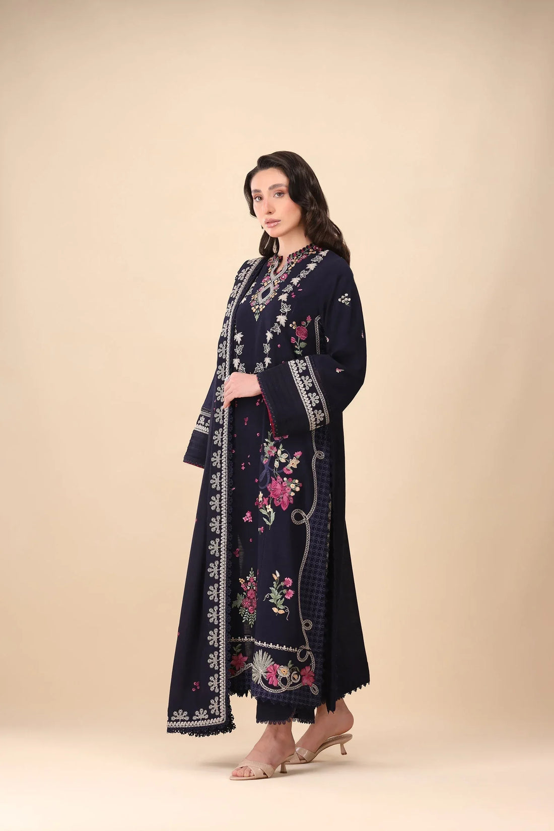 Zaha | Staples | LUNA (ZRW-21326) - Rang-e-Khaas