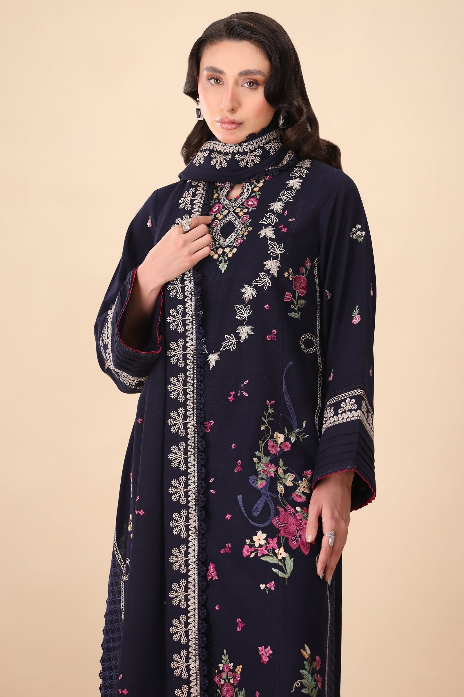 Zaha | Staples | LUNA (ZRW-21326) - Rang-e-Khaas