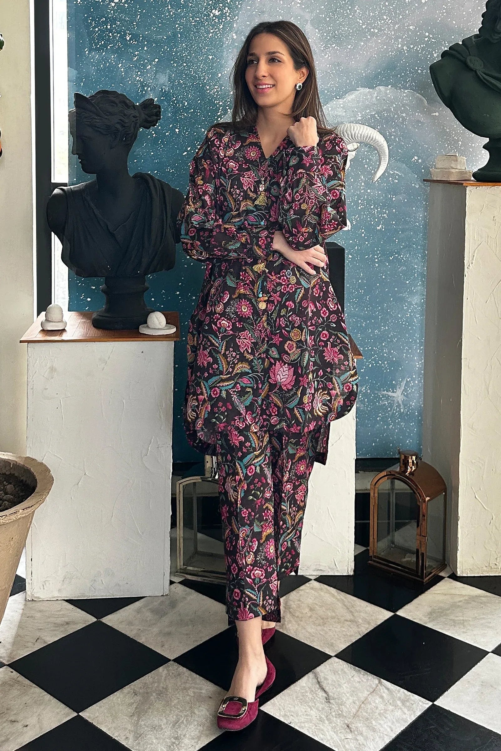 Zaha | Trechic Pret 24 | FLORET (ZRW-21340) - Rang-e-Khaas