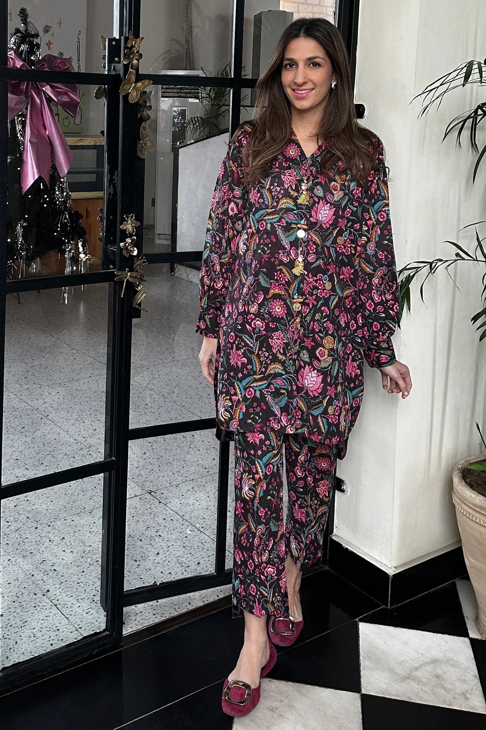Zaha | Trechic Pret 24 | FLORET (ZRW-21340) - Rang-e-Khaas
