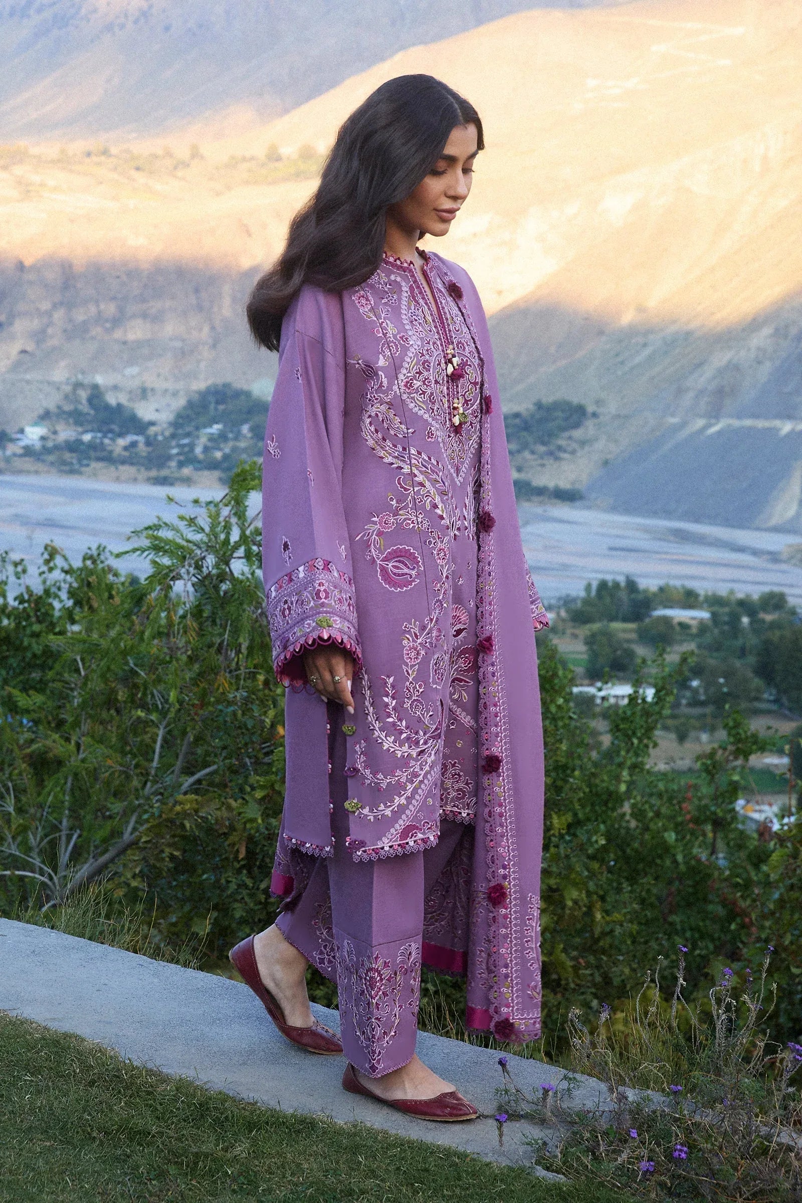 Zaha | Winter 2024 |  GULRANG (ZW24-13) - Rang-e-Khaas
