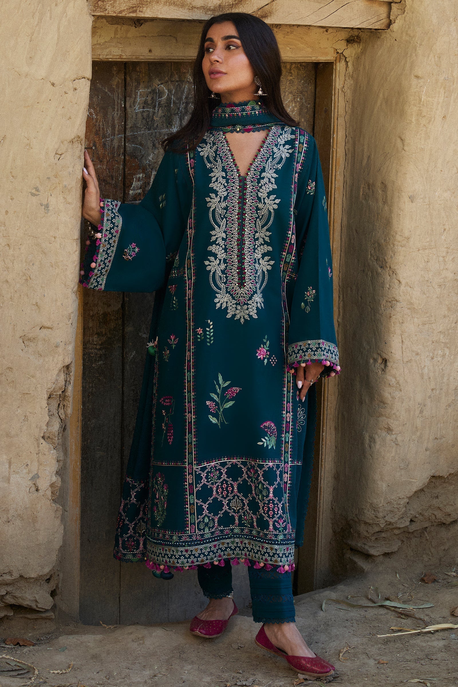 Zaha | Winter 2024 |  ZUMAR (ZW24-05) - Rang-e-Khaas