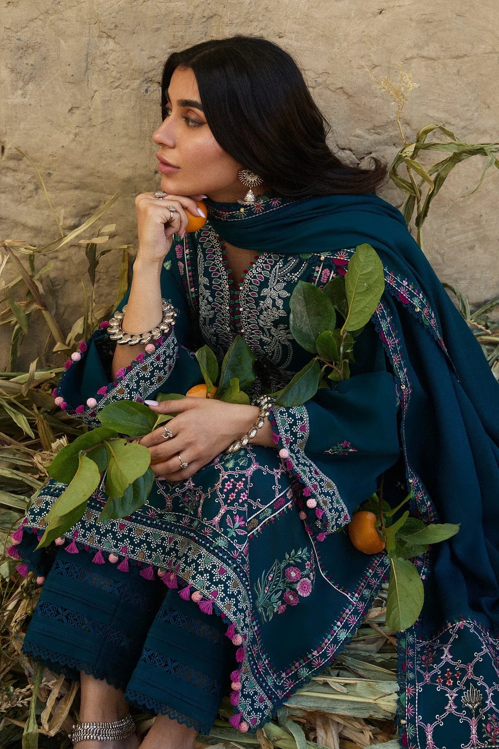 Zaha | Winter 2024 |  ZUMAR (ZW24-05) - Rang-e-Khaas