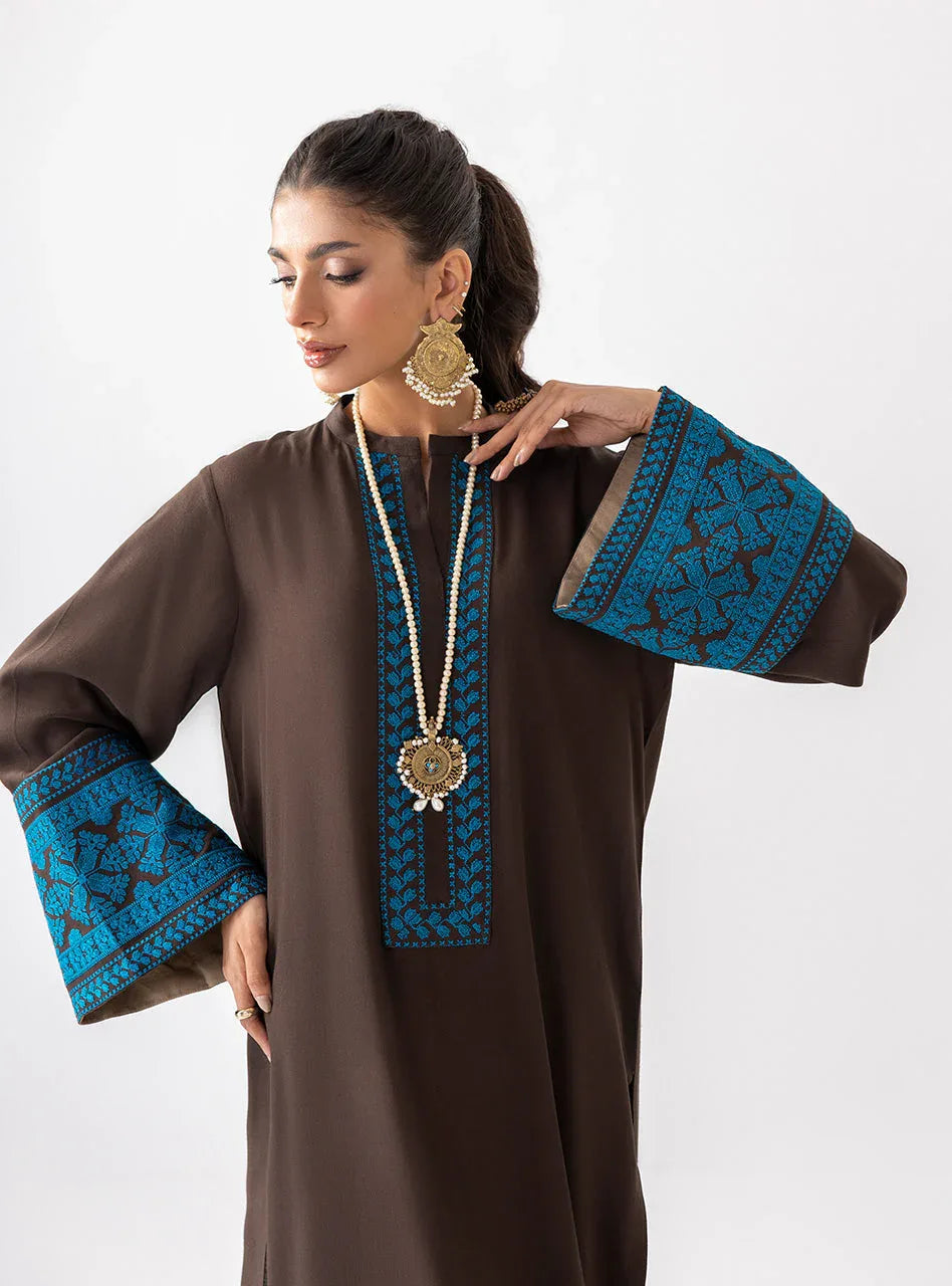 Zainab Chottani | Aara Casual Pret | Dark Chrome - Rang-e-Khaas