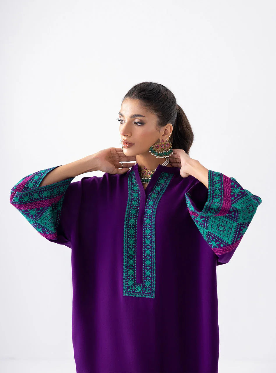 Zainab Chottani | Aara Casual Pret |  Blushing Plum - Rang-e-Khaas