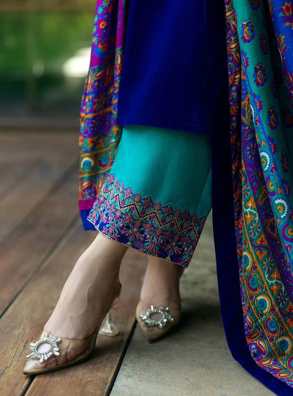 Zainab Chottani | Makhmal Luxe Pret | Shafaq - Rang-e-Khaas