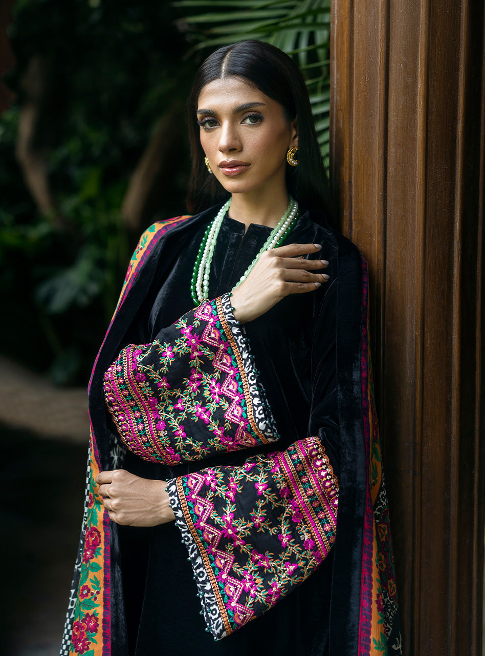 Zainab Chottani | Makhmal Luxe Pret | Ghazaleh - Rang-e-Khaas