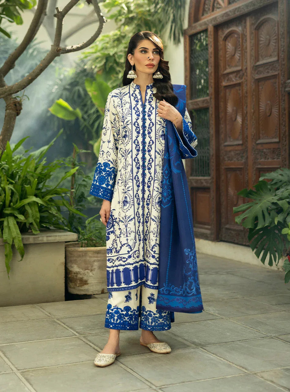 Zainab Chottani | Winter Shawls 24 |  Rania - Rang-e-Khaas