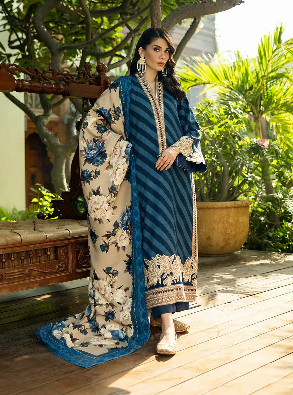 Zainab Chottani | Winter Shawls 24 |  Alayna - Rang-e-Khaas