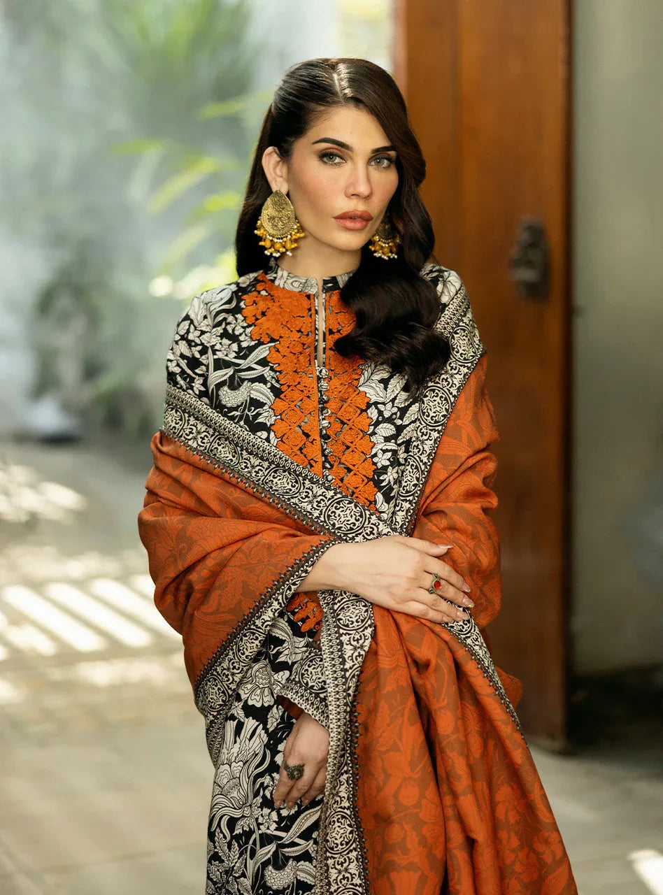 Zainab Chottani | Winter Shawls 24 | Mysha - Rang-e-Khaas