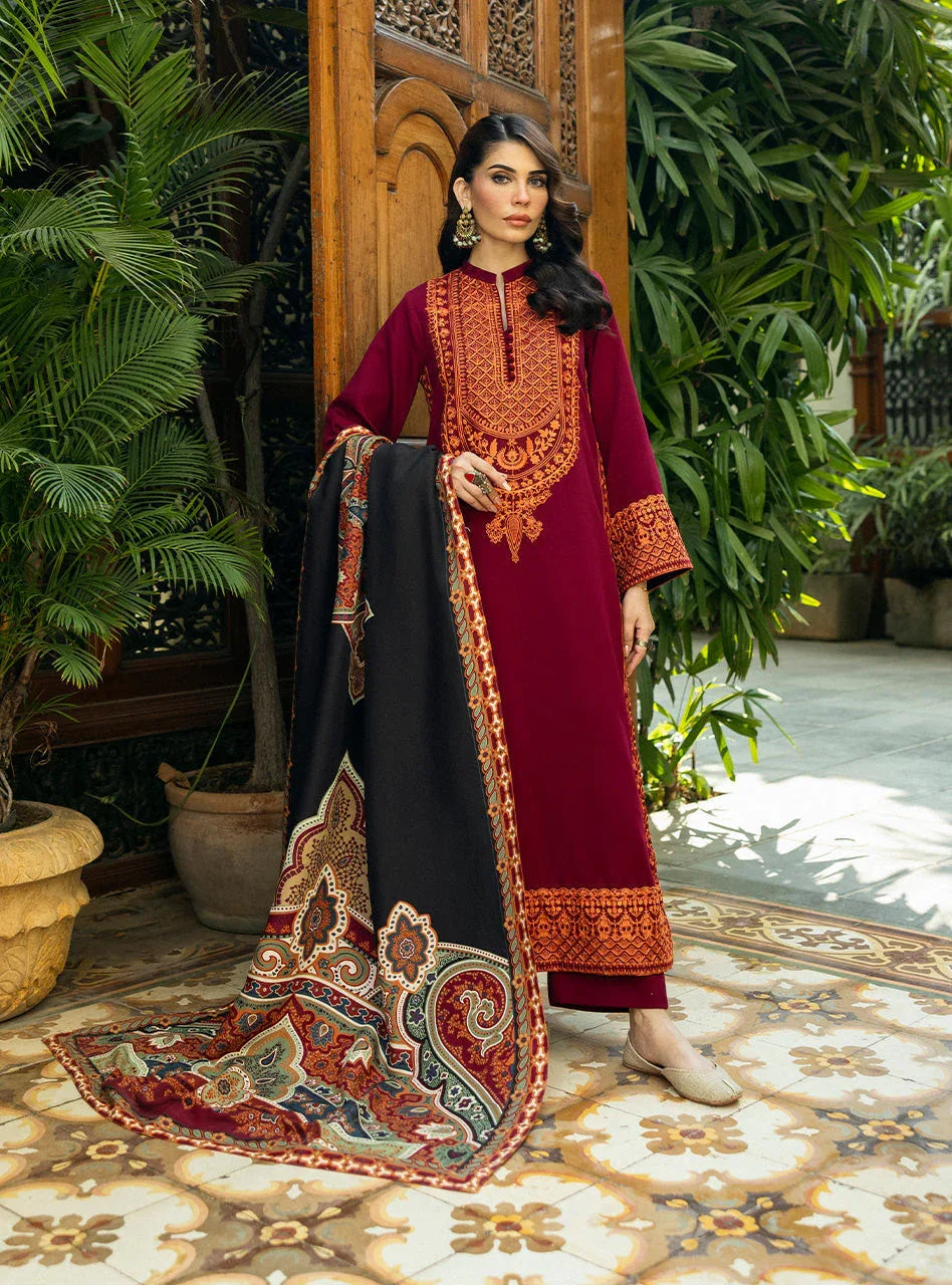 Zainab Chottani | Winter Shawls 24 |  Sila - Rang-e-Khaas