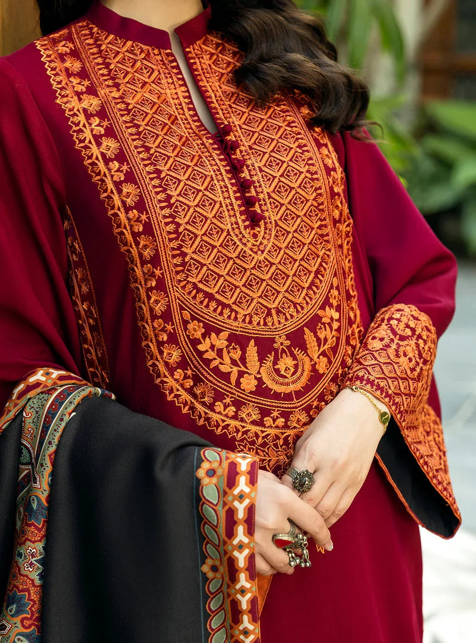 Zainab Chottani | Winter Shawls 24 |  Sila - Rang-e-Khaas