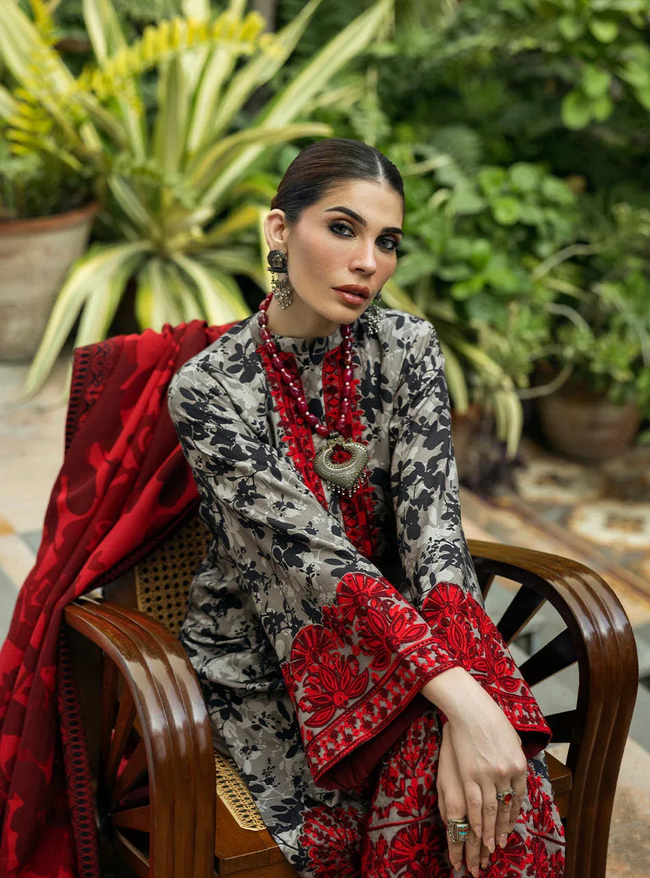 Zainab Chottani | Winter Shawls 24 |  Zemestan - Rang-e-Khaas