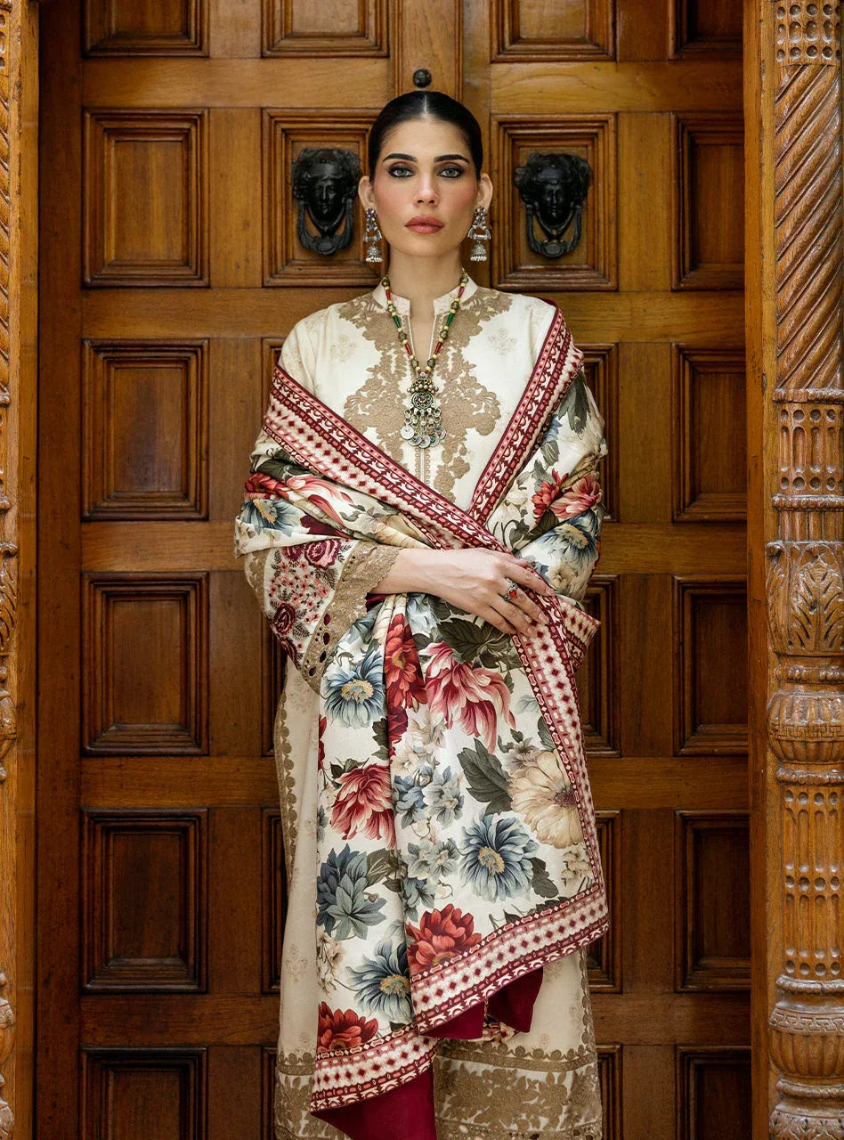 Zainab Chottani | Winter Shawls 24 |  Shyna - Rang-e-Khaas