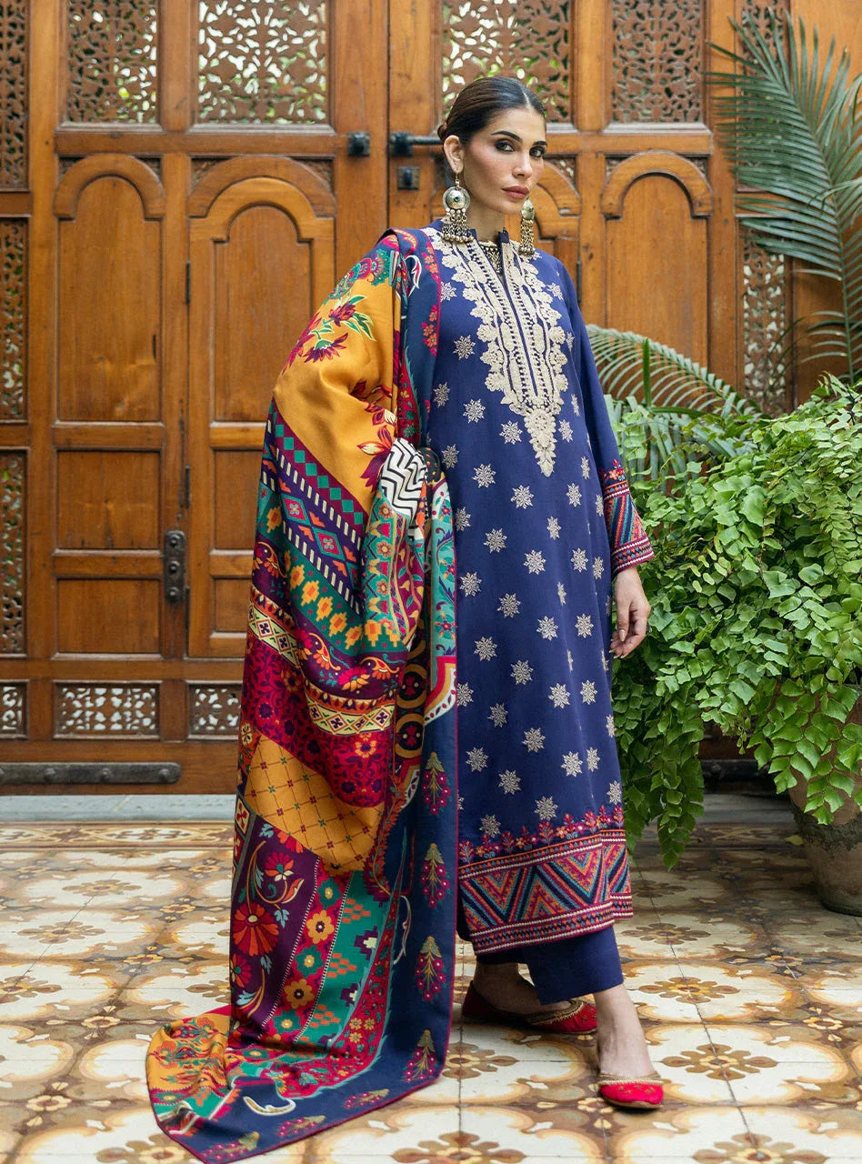 Zainab Chottani | Winter Shawls 24 |Maya - Rang-e-Khaas