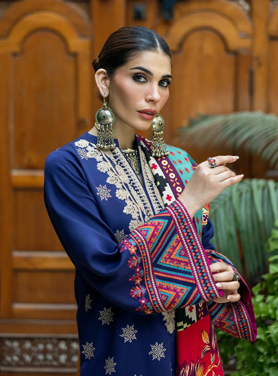 Zainab Chottani | Winter Shawls 24 |Maya - Rang-e-Khaas