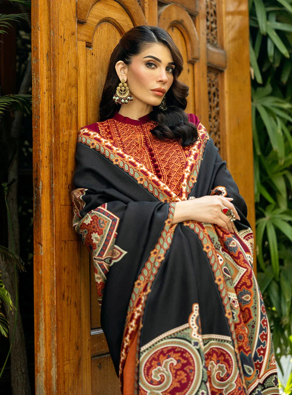 Zainab Chottani | Winter Shawls 24 |  Sila - Rang-e-Khaas