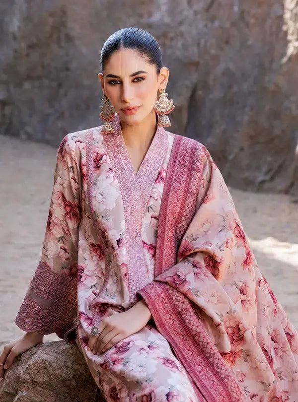 Zainab Chottani | Winter Shawls | Shyra - Rang-e-Khaas