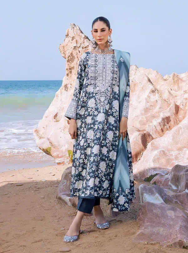 Zainab Chottani | Winter Shawls | Kinara - Rang-e-Khaas