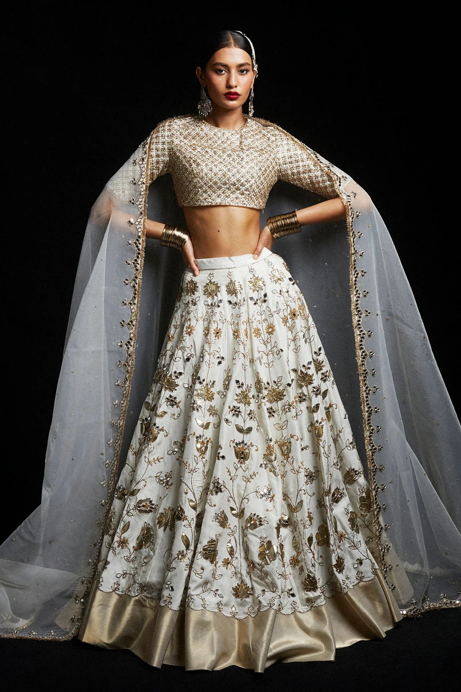 Zara Shahjahan | Chandni Raat Formals 2024 | Kanwal - Rang-e-Khaas