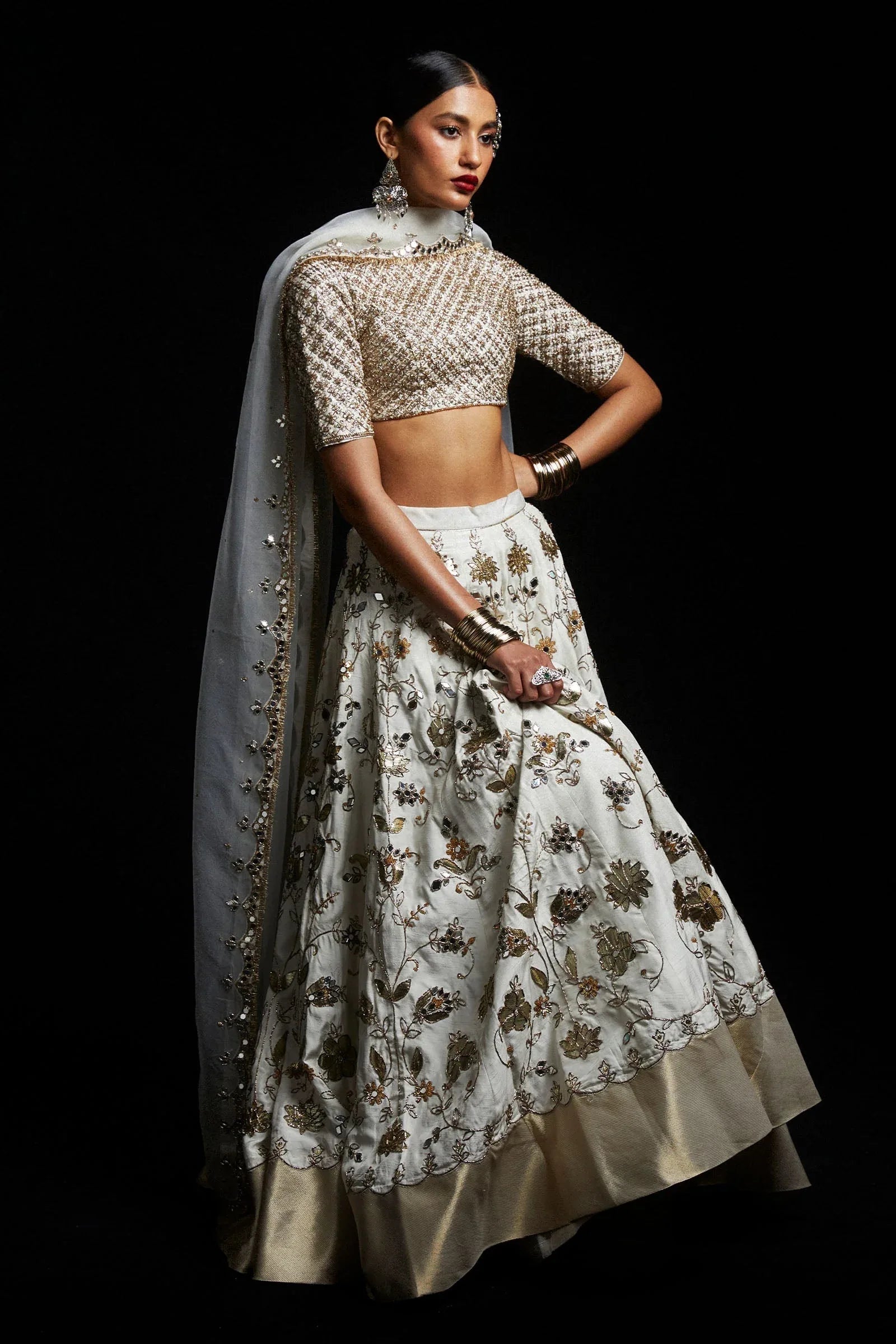 Zara Shahjahan | Chandni Raat Formals 2024 | Kanwal - Rang-e-Khaas