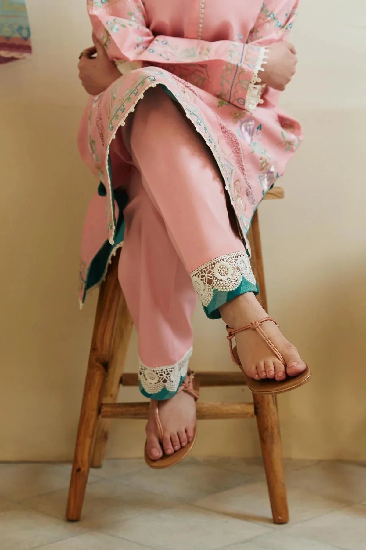 Zara Shahjahan | Coco Lawn 24 | ZOYA-8A - Rang-e-Khaas